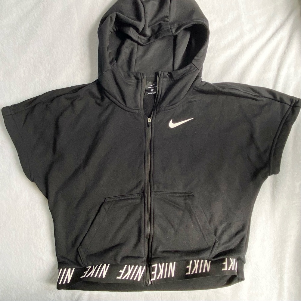 Nike Crop Short Sleeve Zip Up